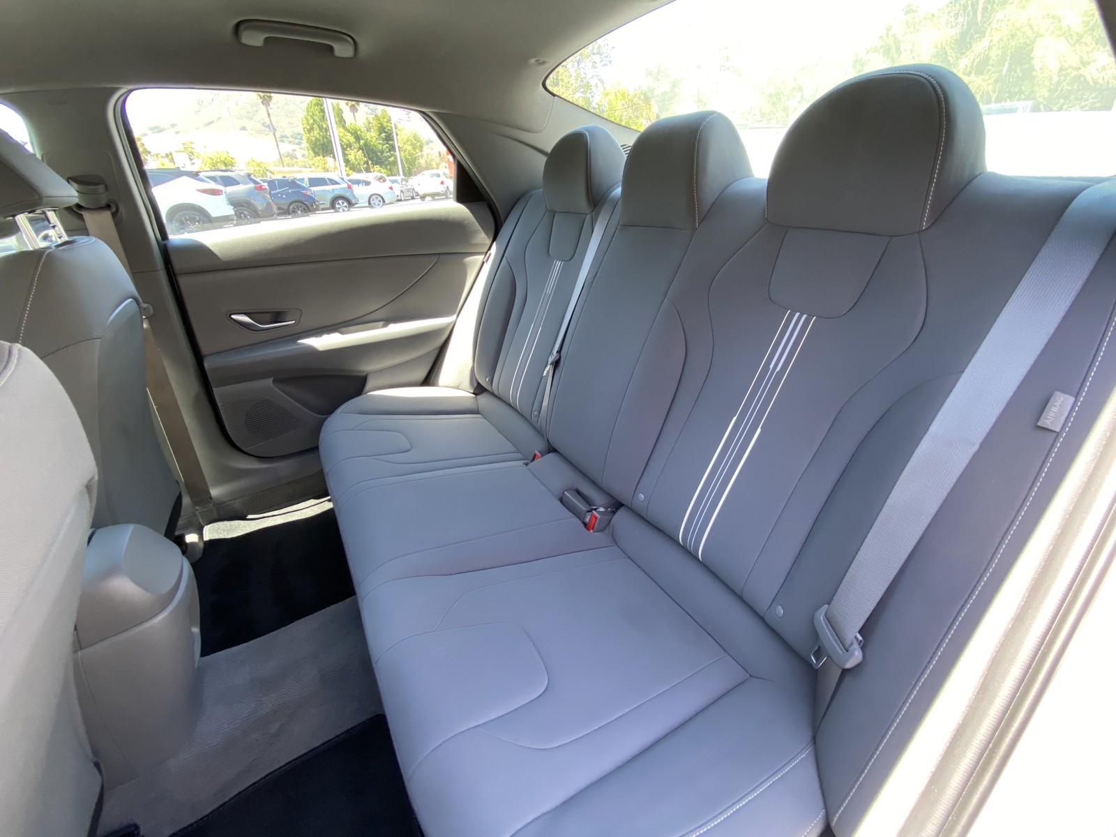 2024 Hyundai Elantra SEL - Photo 15