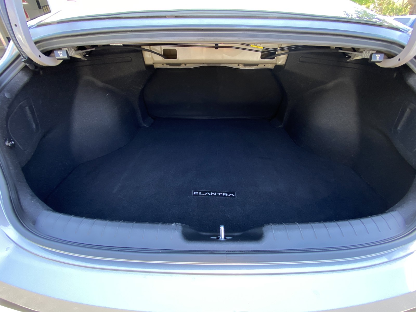 2024 Hyundai Elantra SEL - Photo 19