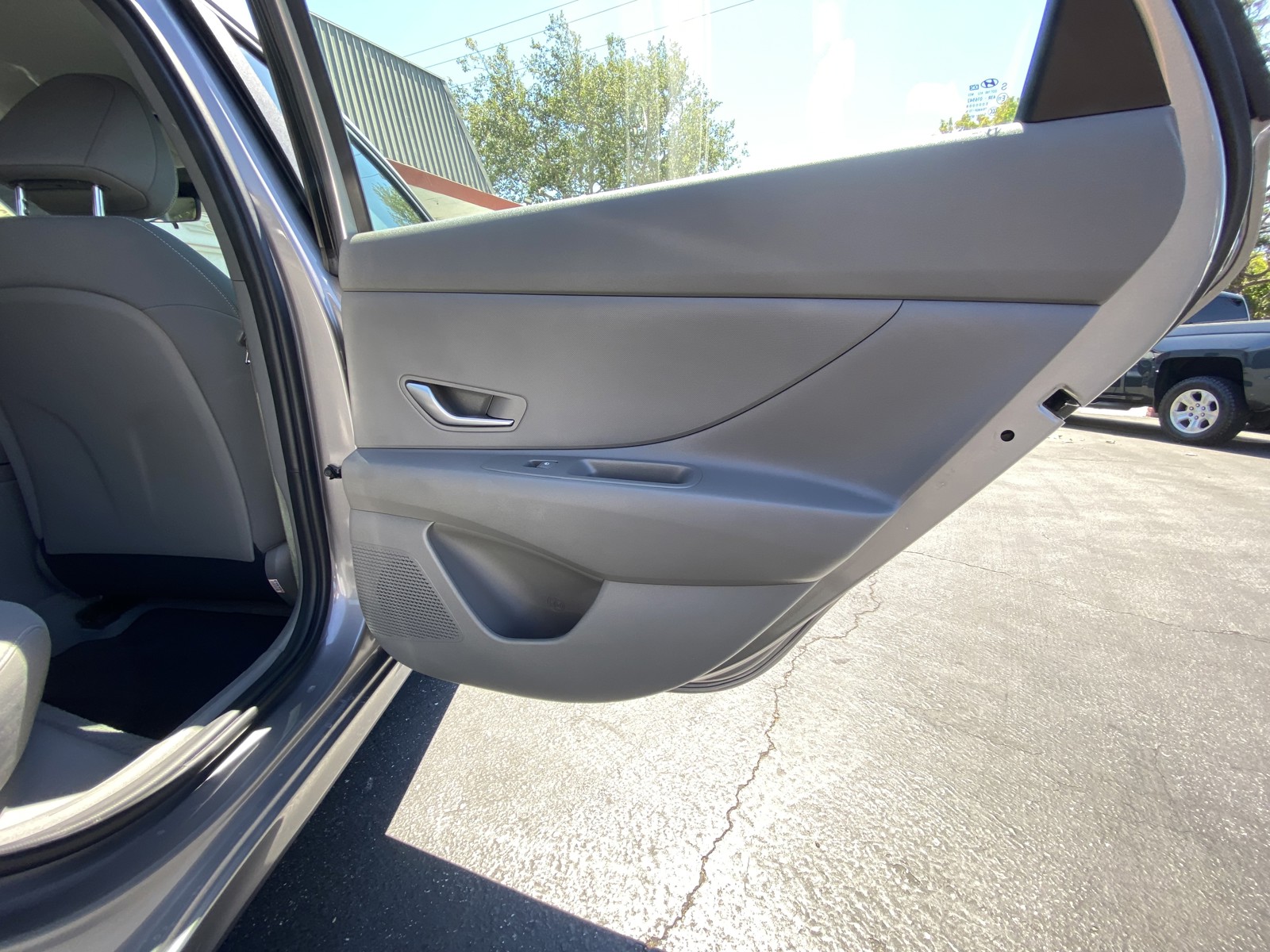 2024 Hyundai Elantra SEL - Photo 18