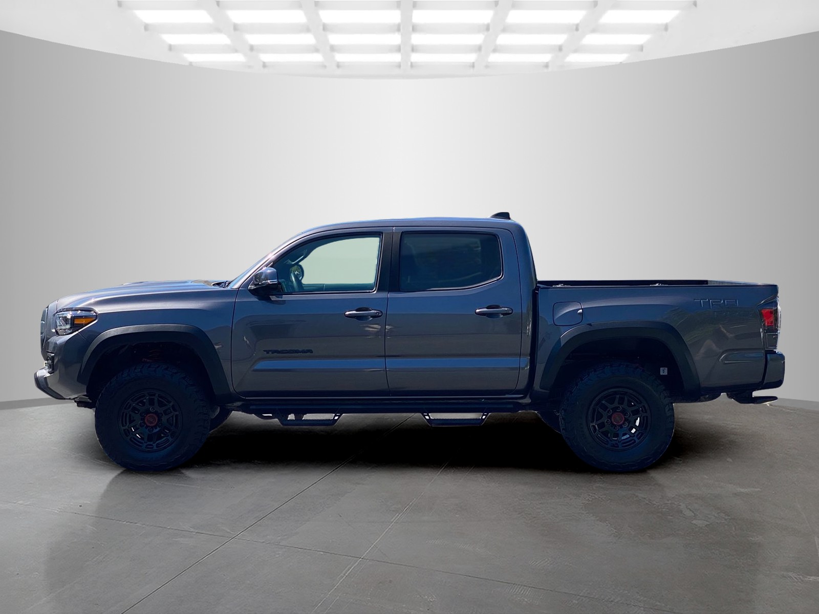 2023 Toyota Tacoma TRD Pro - Photo 2