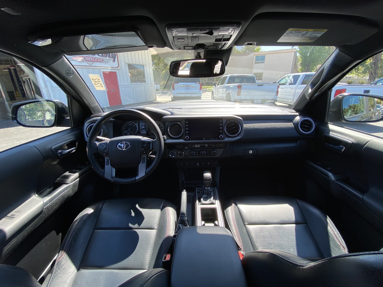 2023 Toyota Tacoma TRD Pro - Photo 9