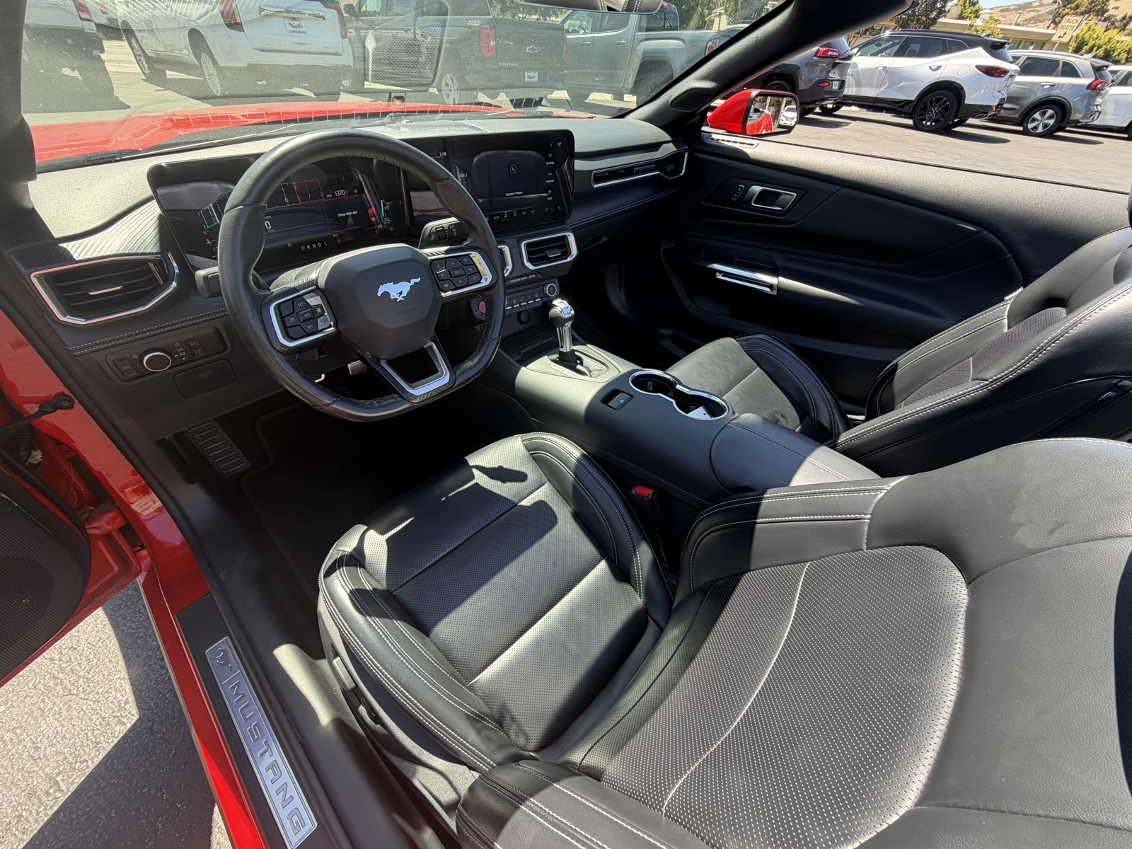 2024 Ford Mustang EcoBoost Premium - Photo 10