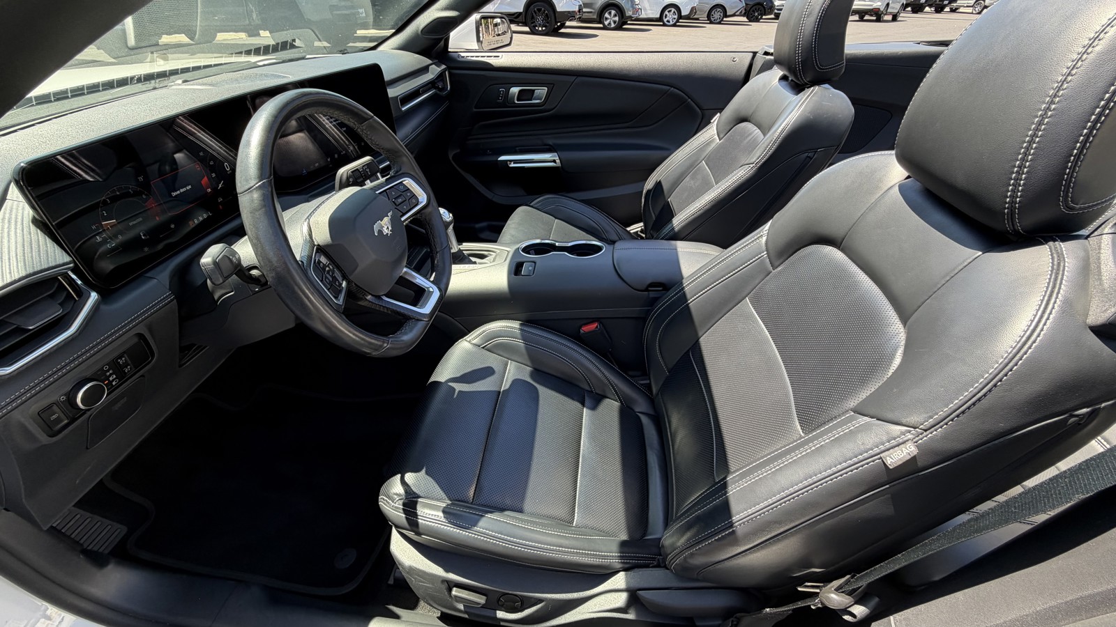 2024 Ford Mustang EcoBoost Premium - Photo 9