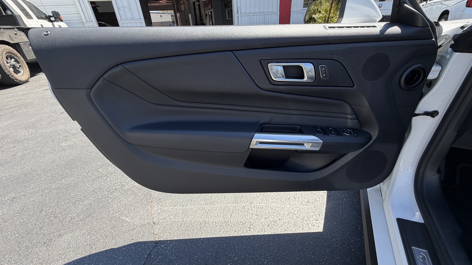 2024 Ford Mustang EcoBoost Premium - Photo 12