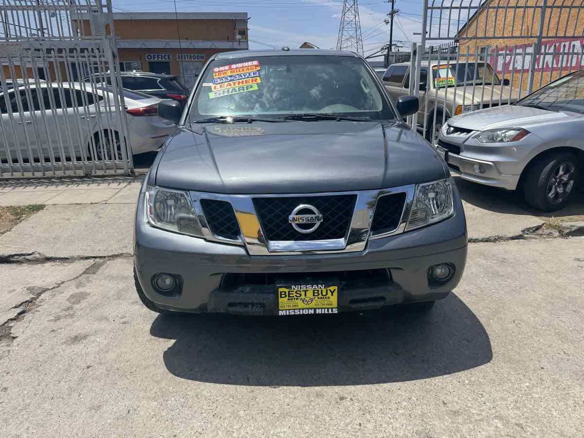 2016 Nissan Frontier SV - Photo 8