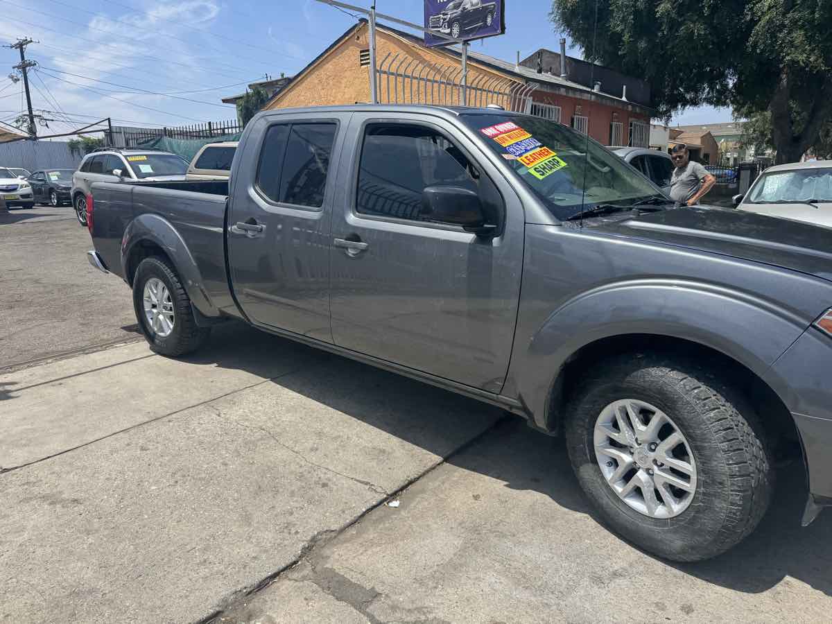 2016 Nissan Frontier SV - Photo 19