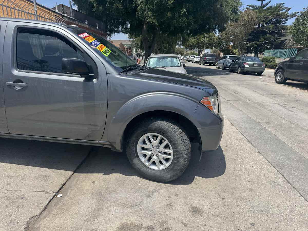 2016 Nissan Frontier SV - Photo 21