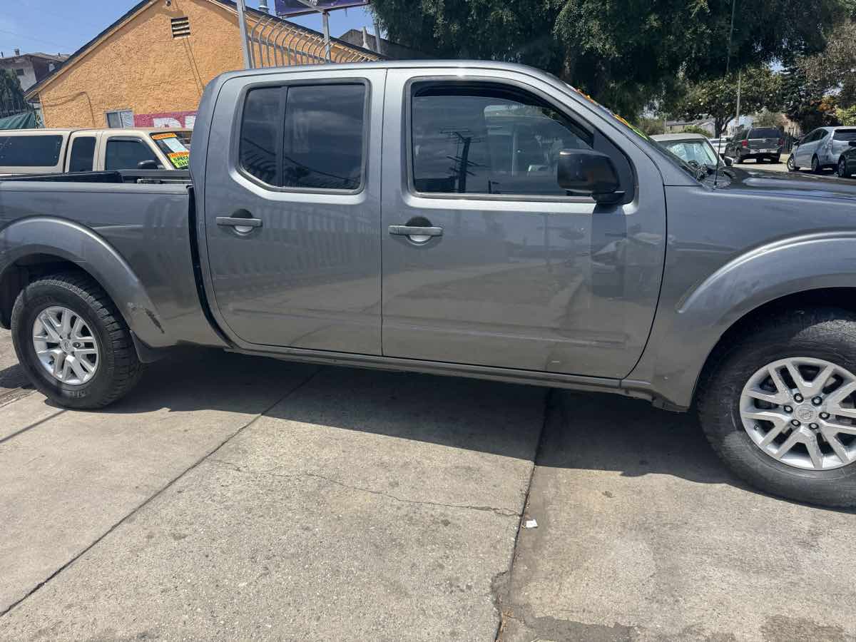 2016 Nissan Frontier SV - Photo 23