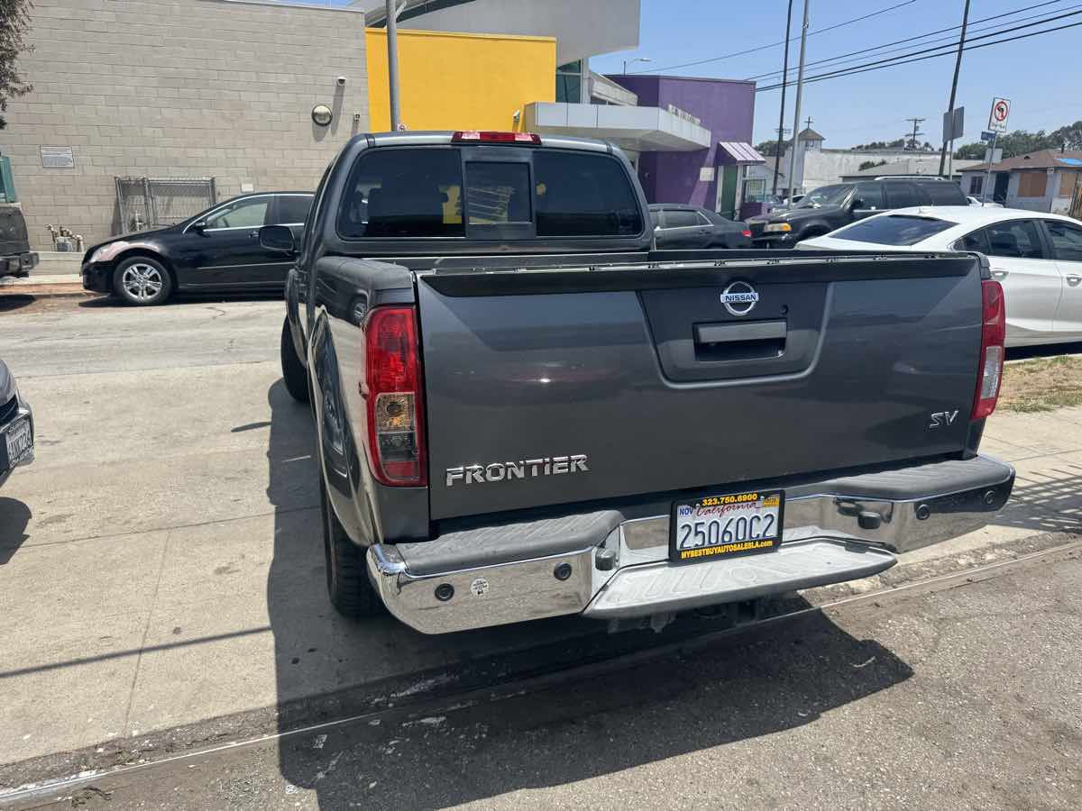 2016 Nissan Frontier SV - Photo 38