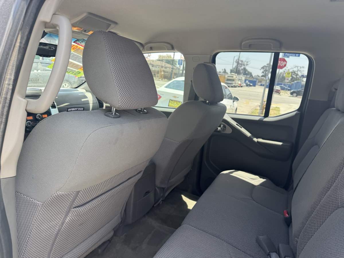 2016 Nissan Frontier SV - Photo 76