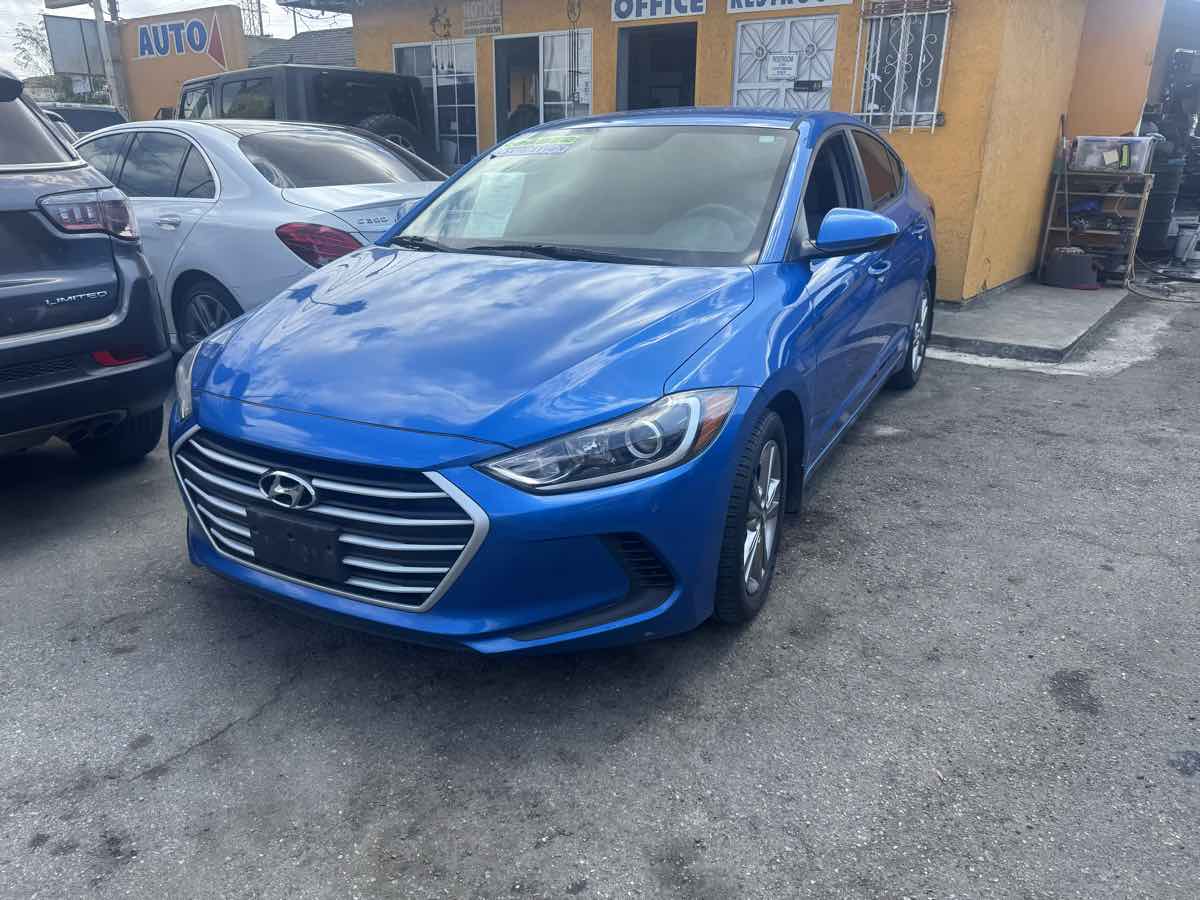 2018 Hyundai Elantra SEL - Photo 3