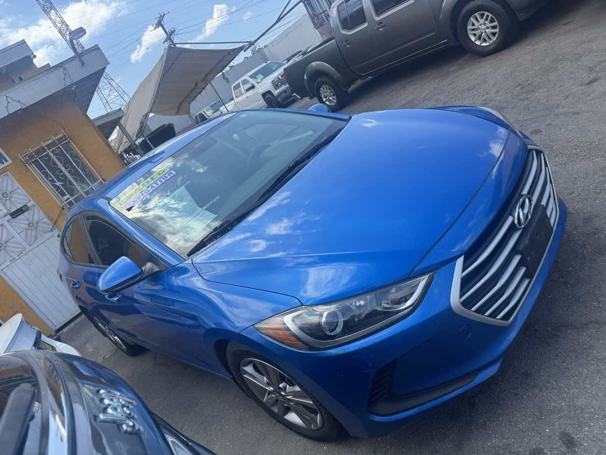 2018 Hyundai Elantra SEL - Photo 12