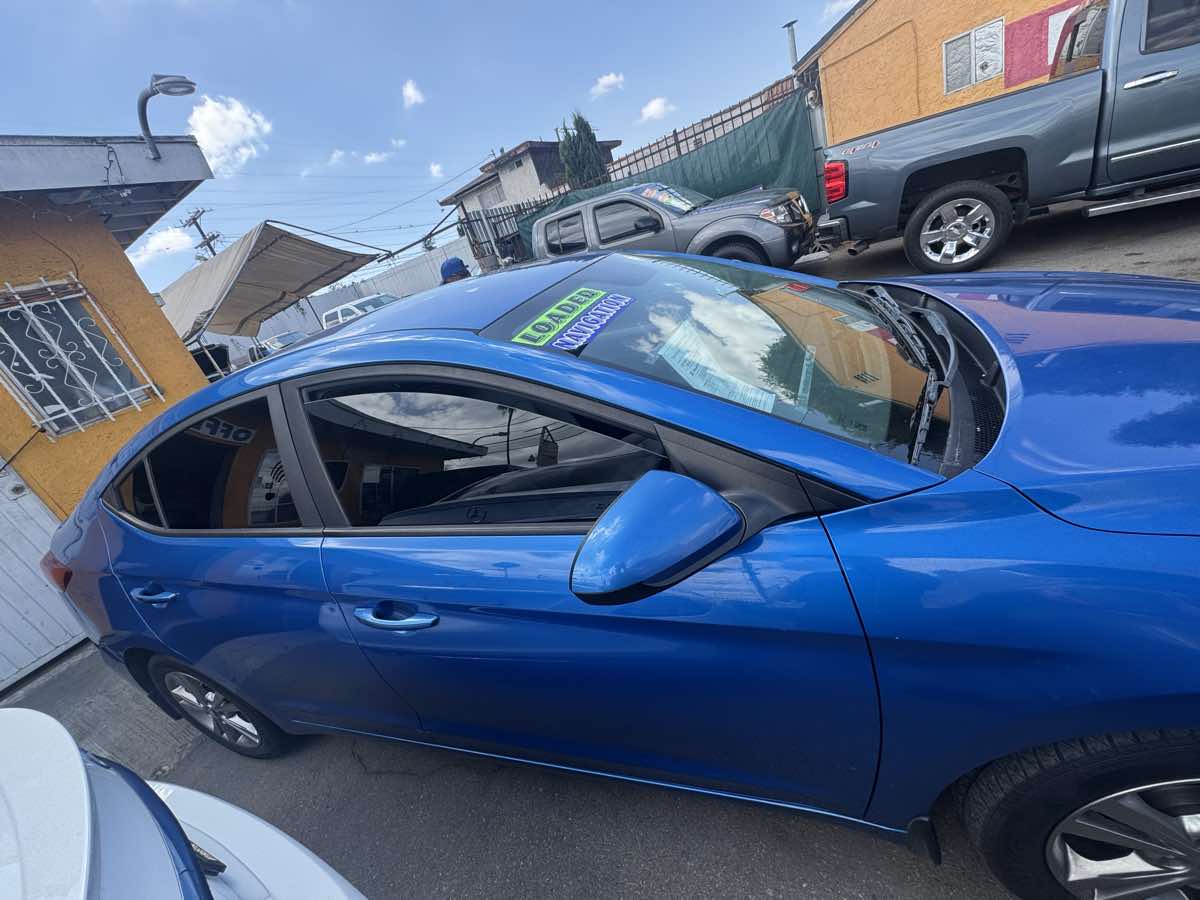 2018 Hyundai Elantra SEL - Photo 15