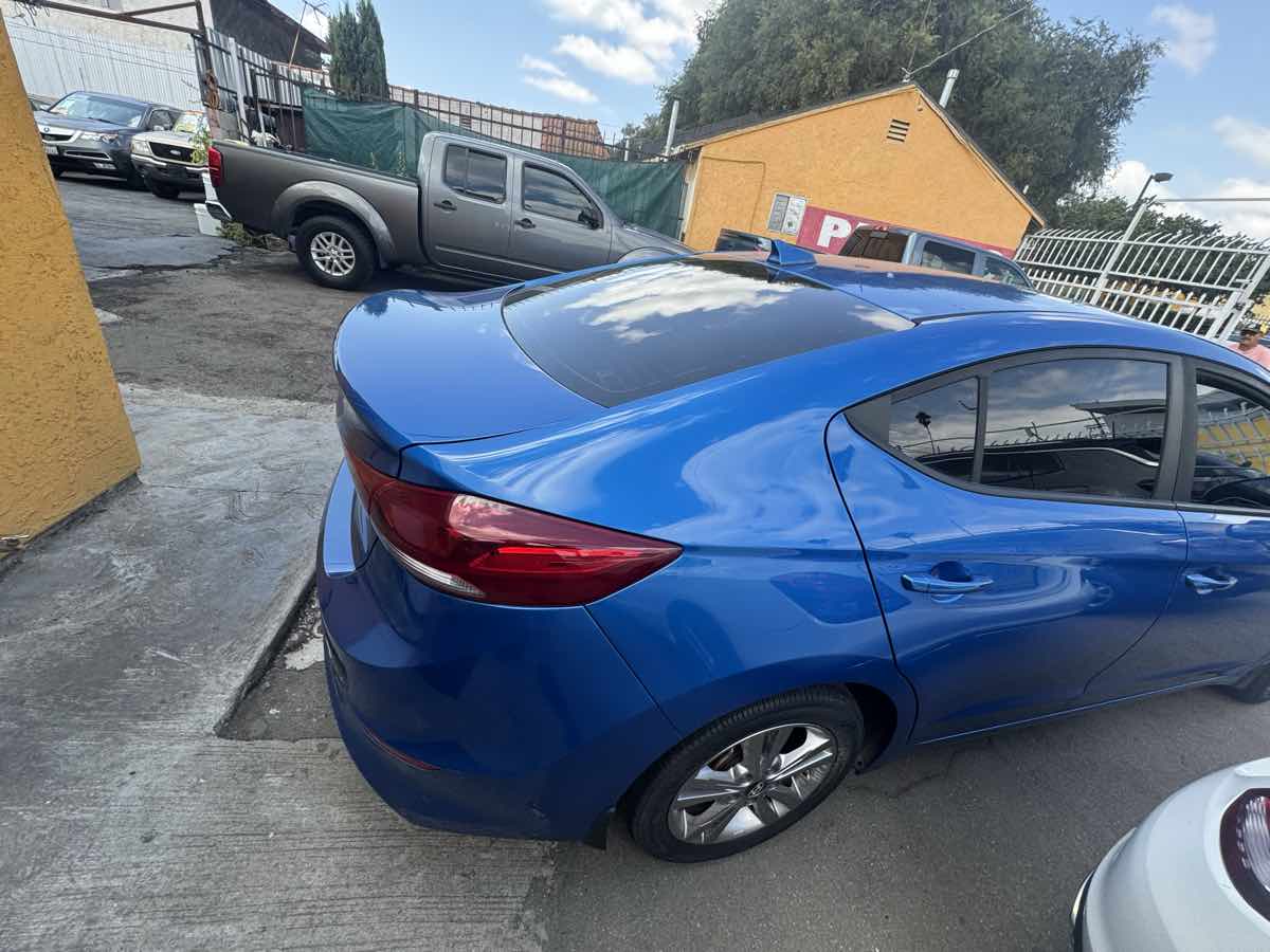 2018 Hyundai Elantra SEL - Photo 18