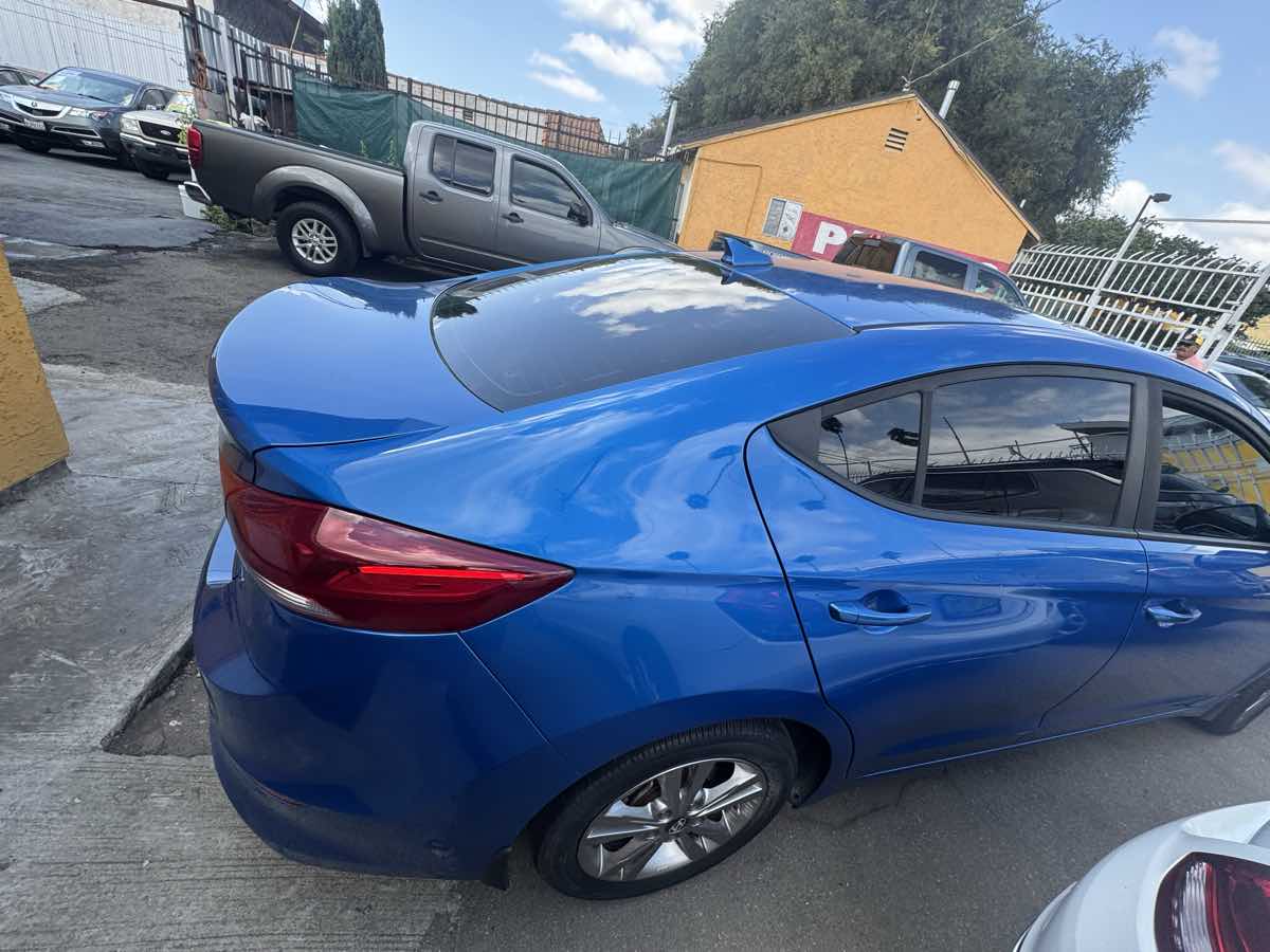 2018 Hyundai Elantra SEL - Photo 19