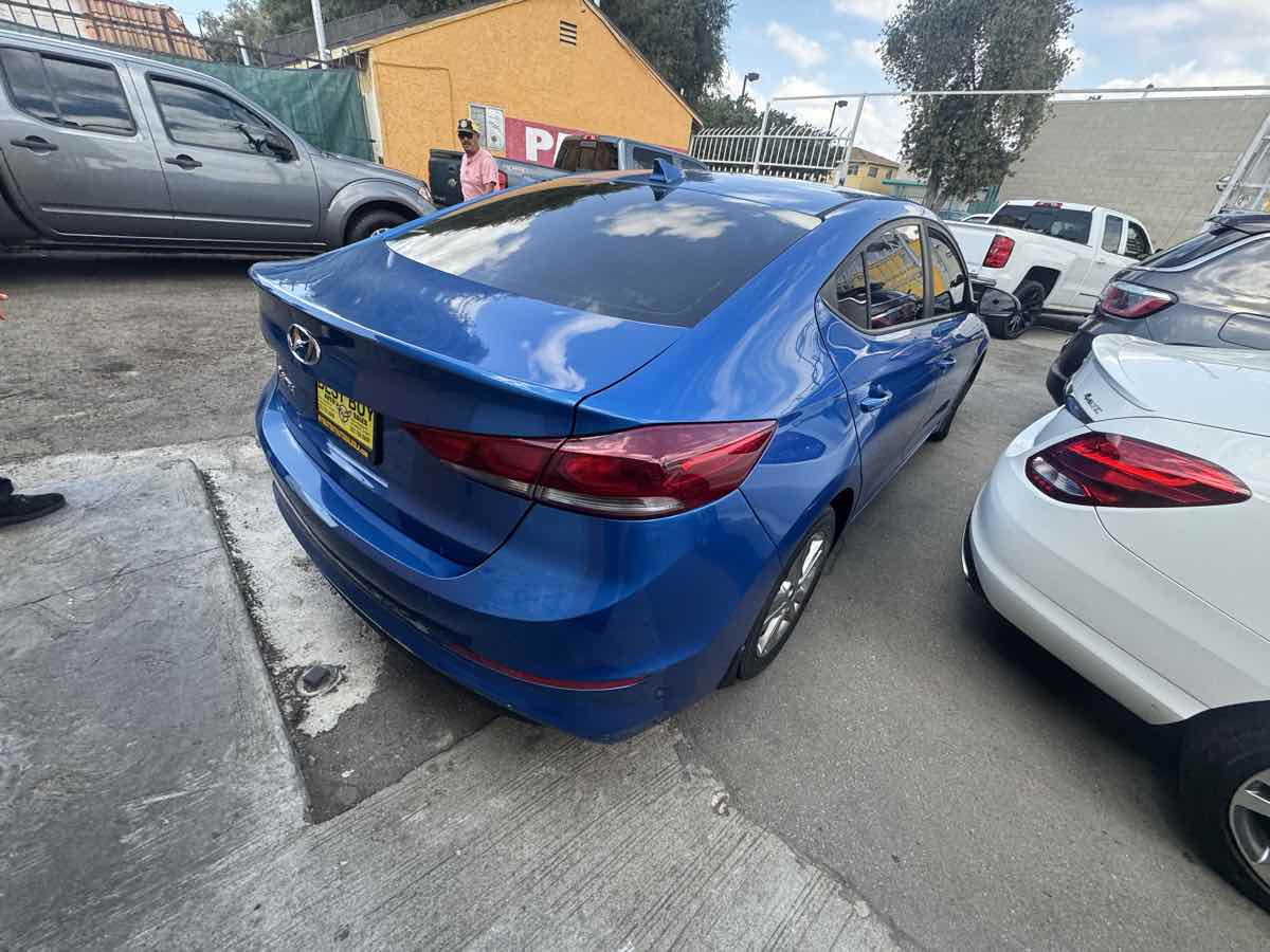 2018 Hyundai Elantra SEL - Photo 25