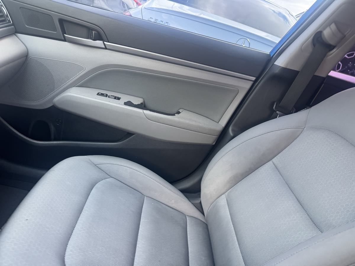 2018 Hyundai Elantra SEL - Photo 51