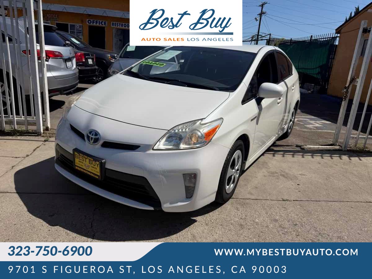2015 Toyota Prius Three