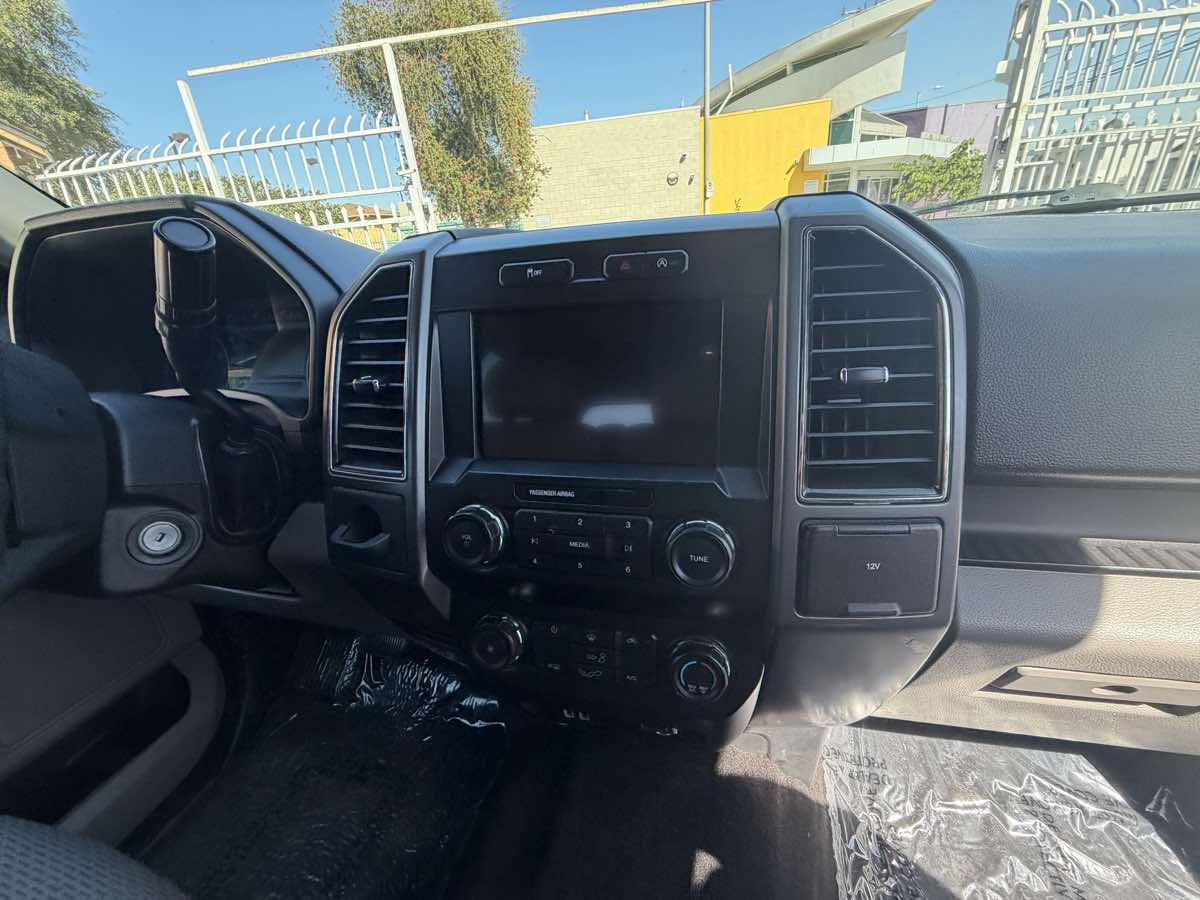 Ford F-150 photo 54