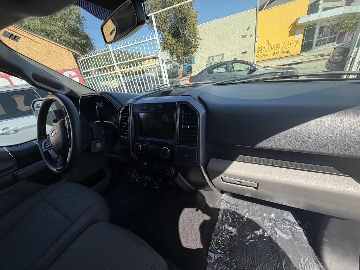 Ford F-150 photo 57