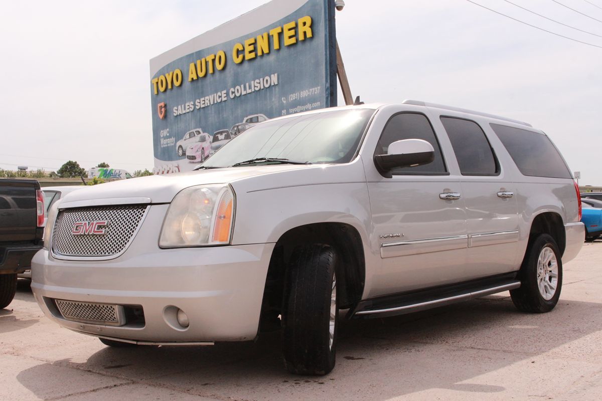 2011 GMC Yukon XL Denali - Photo 3