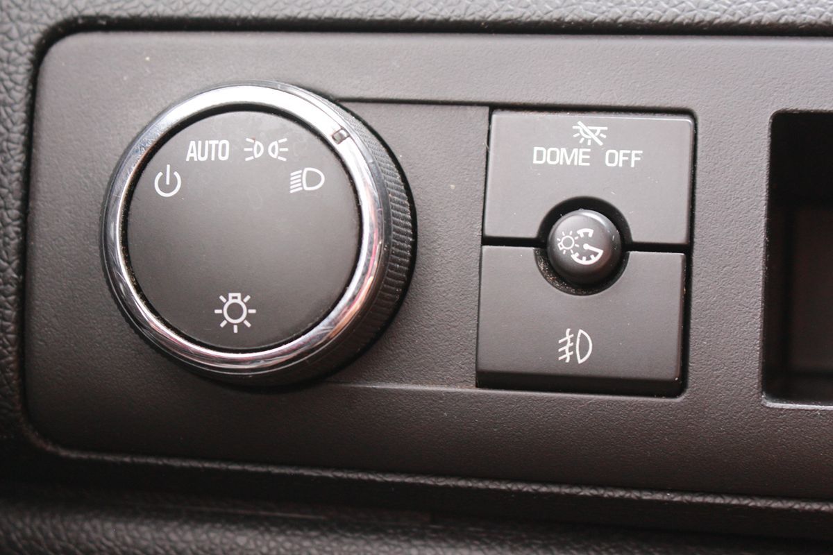 2011 GMC Yukon XL Denali - Photo 27