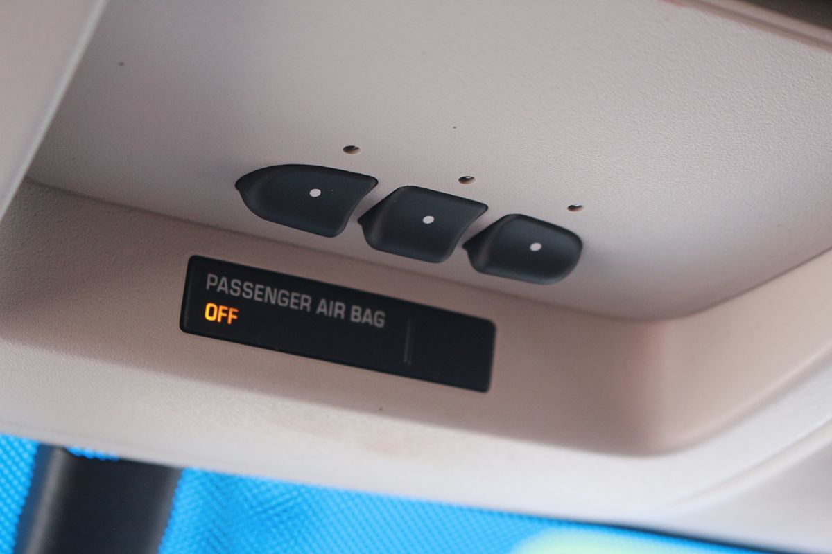 2011 GMC Yukon XL Denali - Photo 42