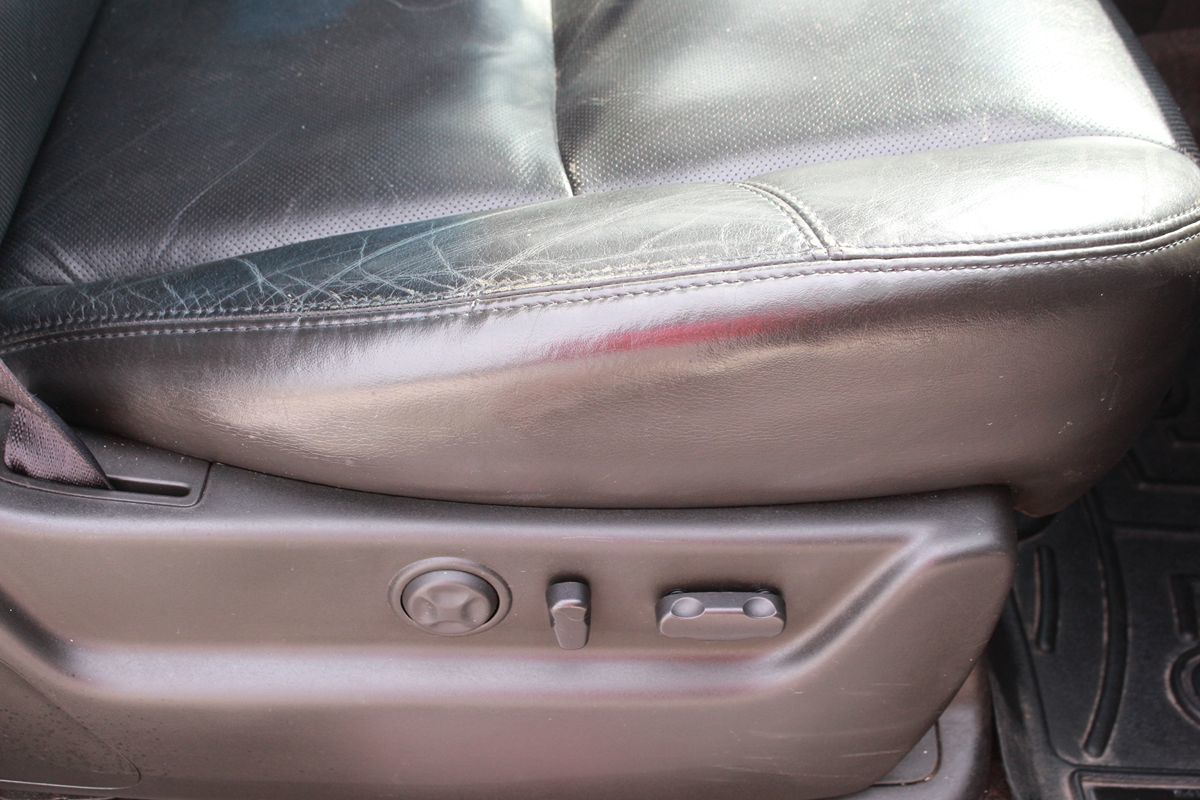 2011 GMC Yukon XL Denali - Photo 49