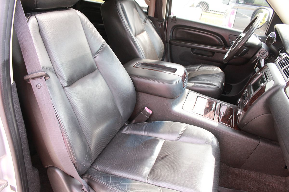 2011 GMC Yukon XL Denali - Photo 51