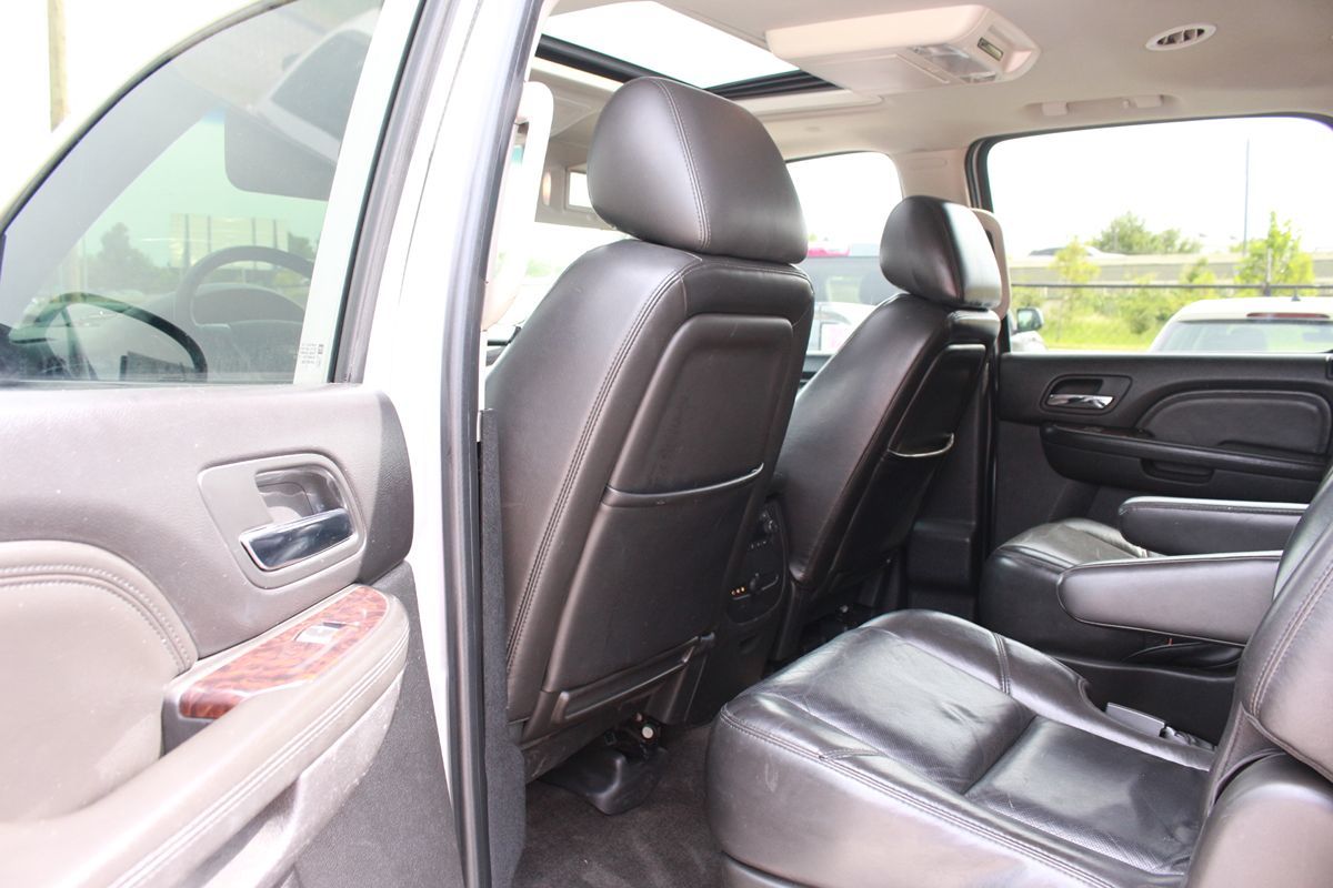 2011 GMC Yukon XL Denali - Photo 52