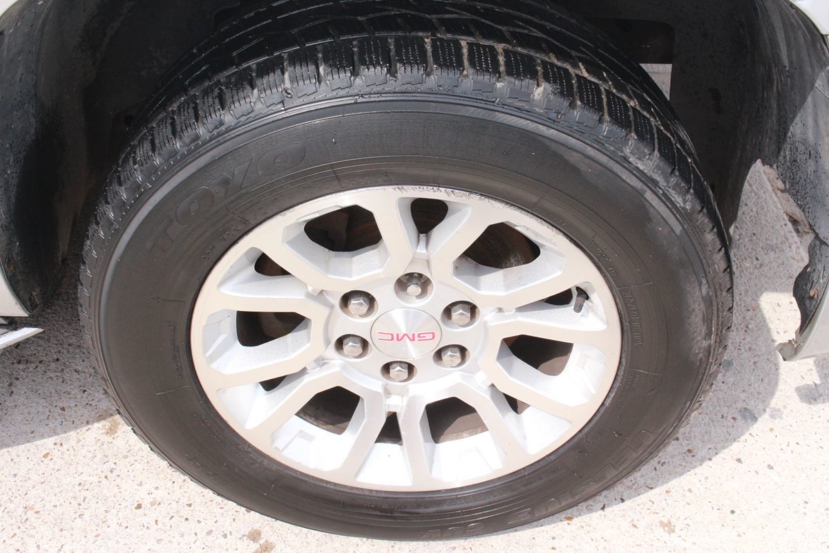 2011 GMC Yukon XL Denali - Photo 73