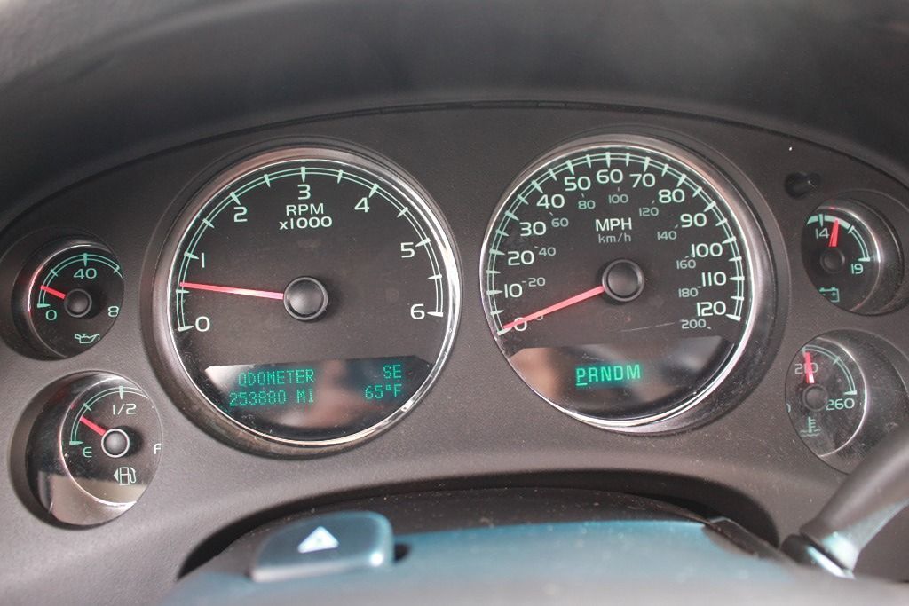 2011 GMC Yukon XL Denali - Photo 28