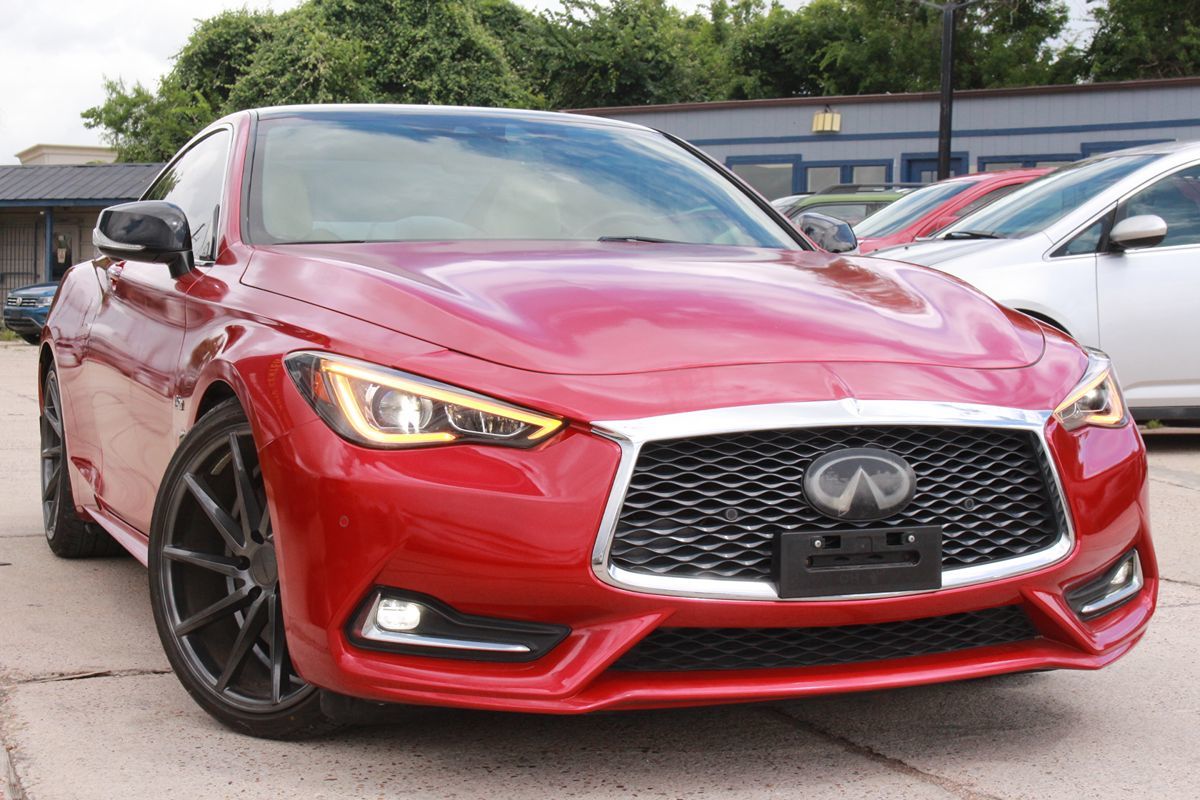 2019 INFINITI Q60 RED SPORT 400's photo