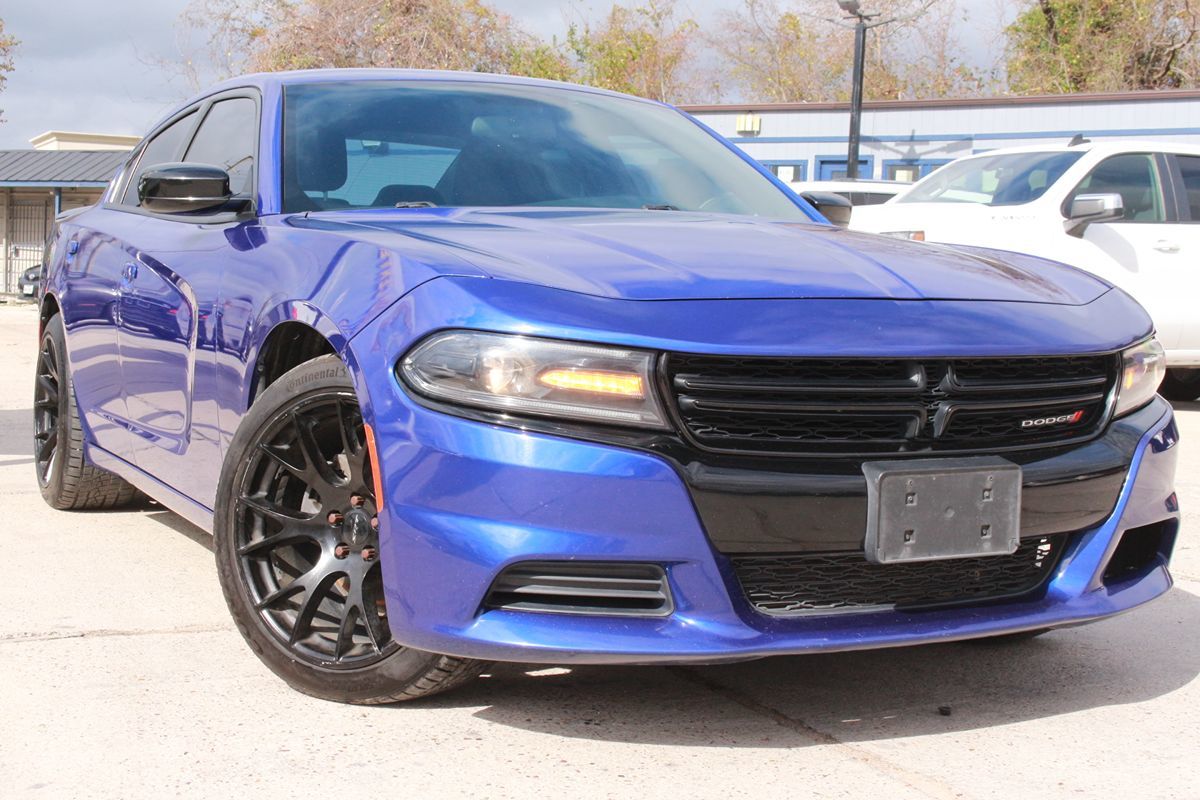 2018 Dodge Charger SXT's photo