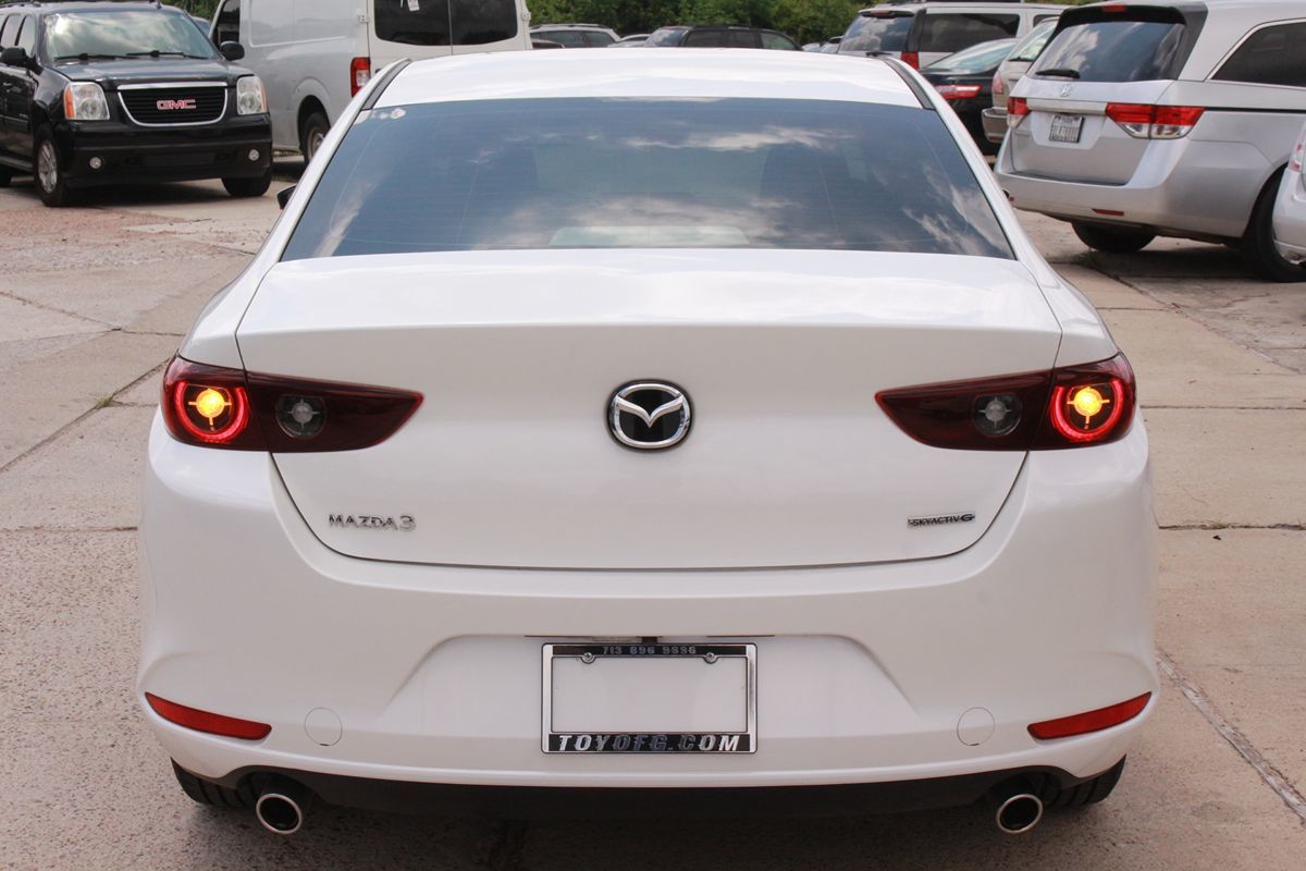 2025 Mazda Mazda3 S - Photo 7