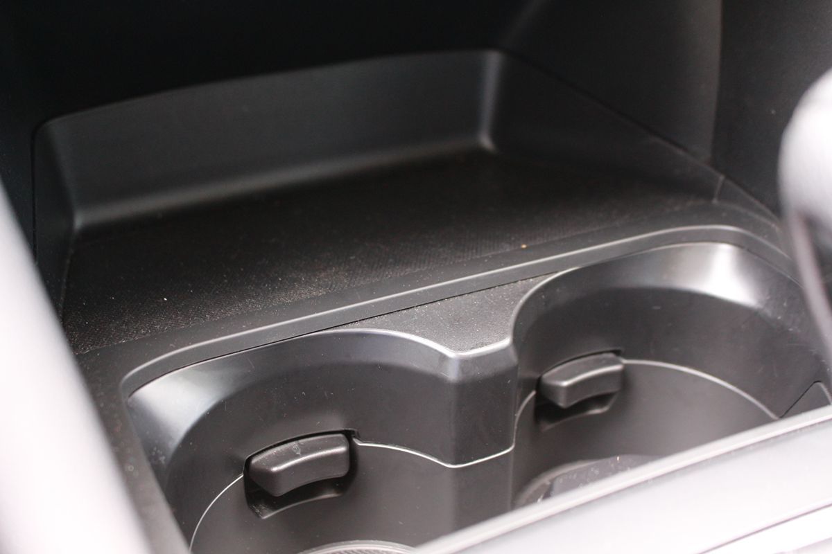 2025 Mazda Mazda3 S - Photo 33