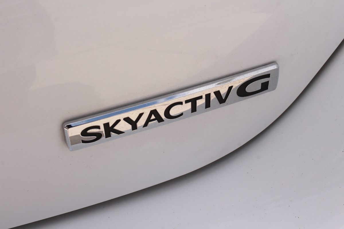2025 Mazda Mazda3 S - Photo 62
