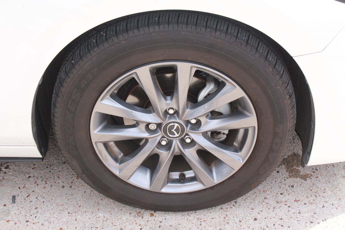 2025 Mazda Mazda3 S - Photo 66