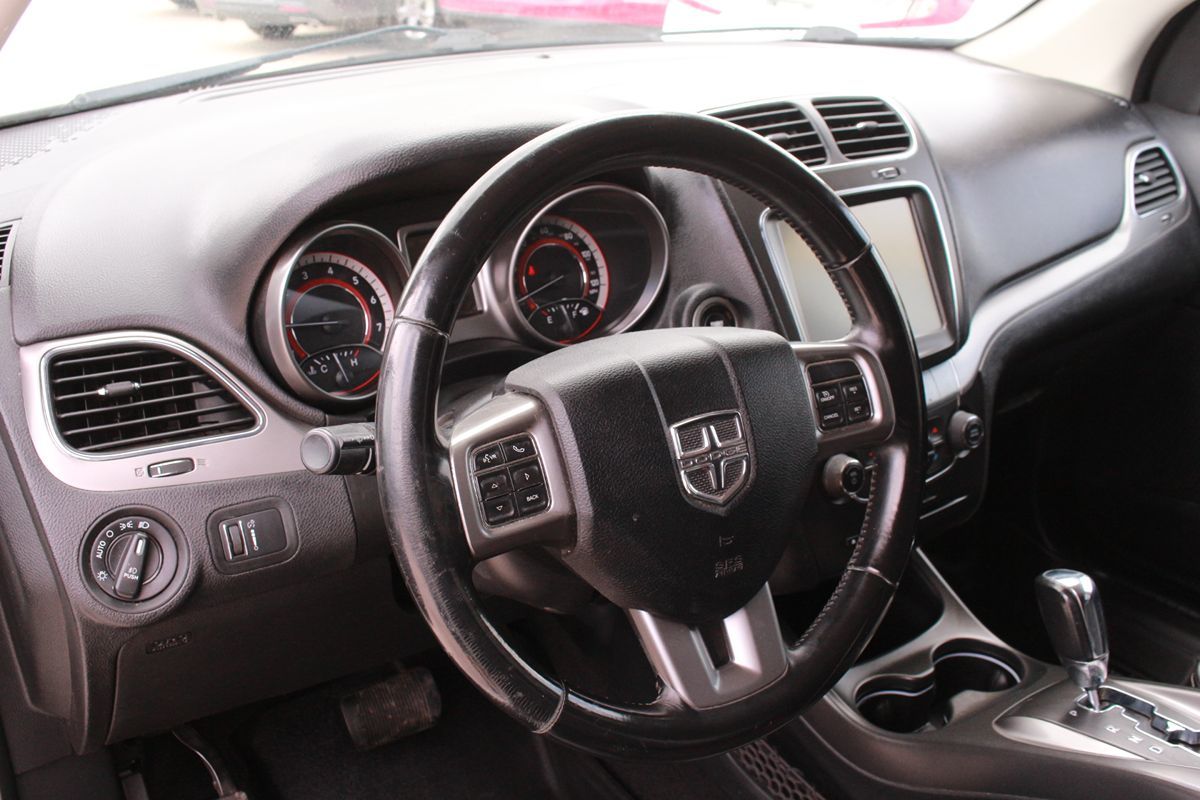 2019 Dodge Journey Crossroad - Photo 14
