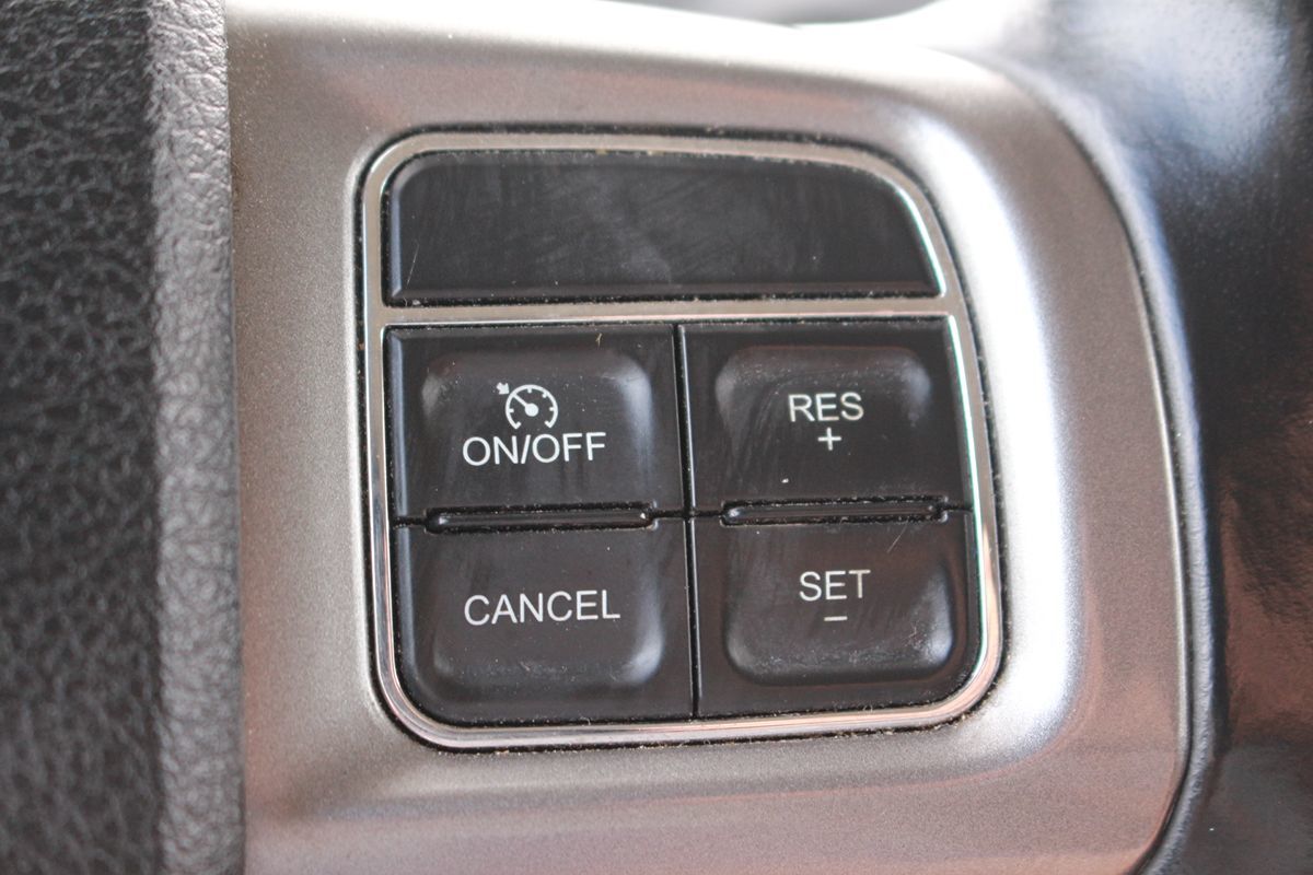2019 Dodge Journey Crossroad - Photo 19