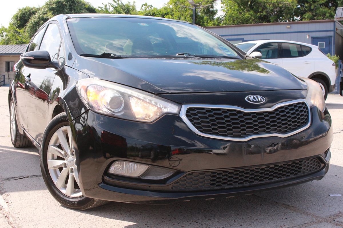 2015 Kia Forte EX AT's photo