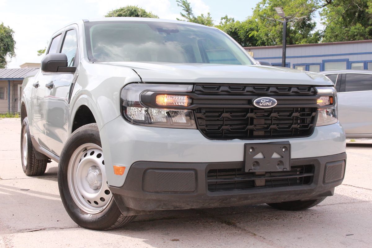 2024 Ford Maverick XL FWD's photo