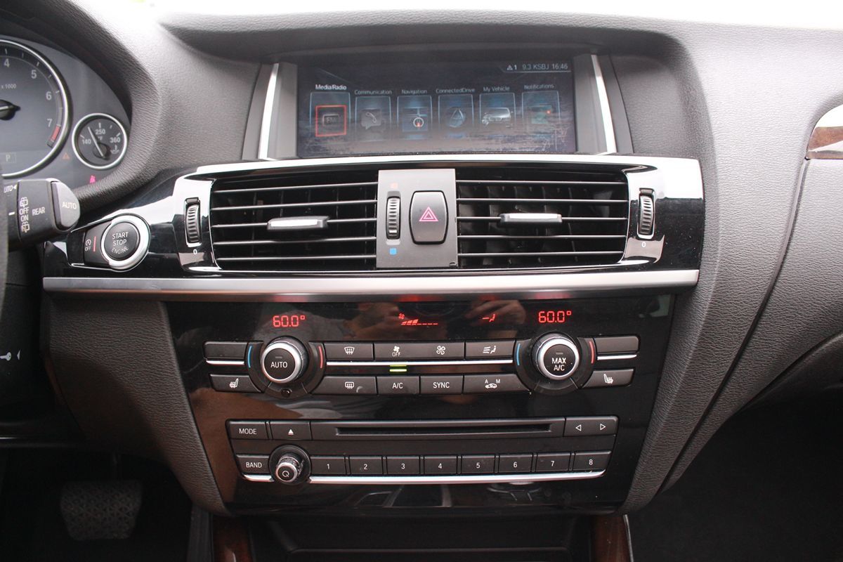 2017 BMW X3 sDrive28i - Photo 37