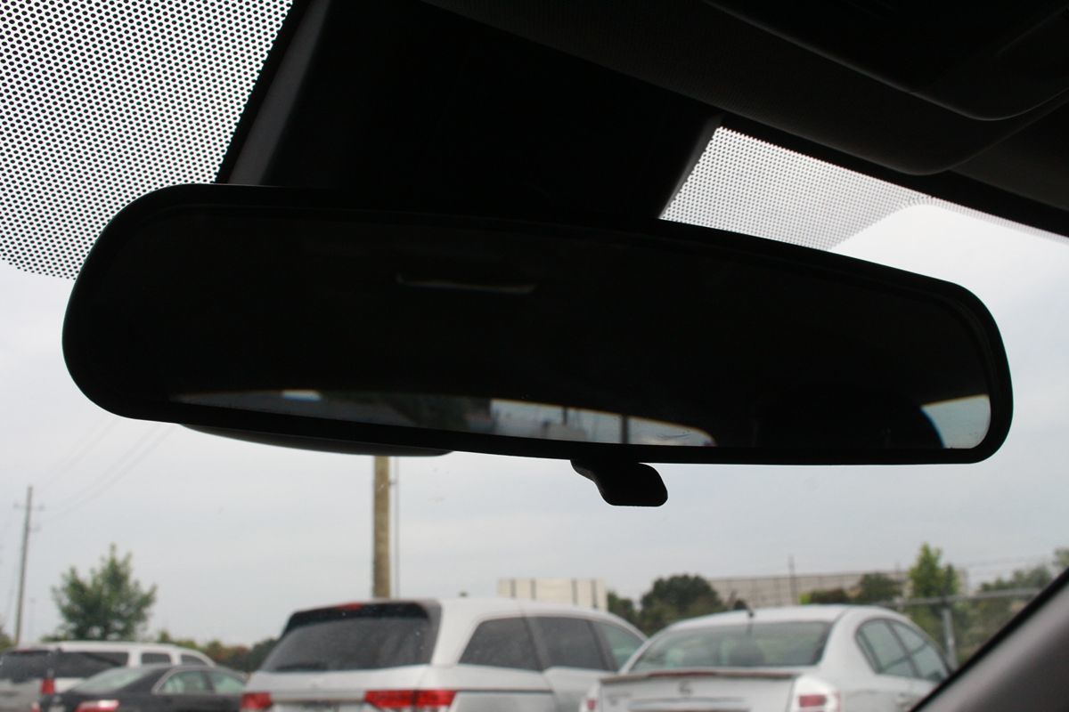 2021 Toyota Camry LE - Photo 40