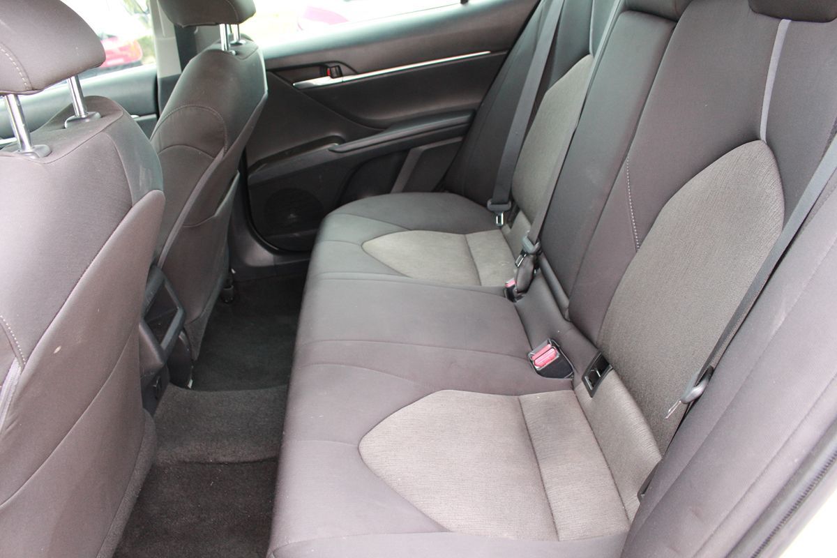 2021 Toyota Camry LE - Photo 52