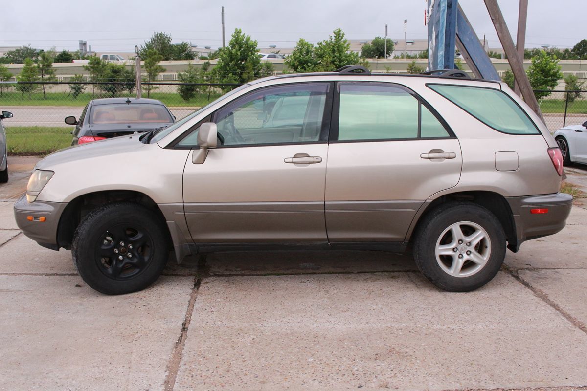 2000 Lexus RX 300 - Photo 9