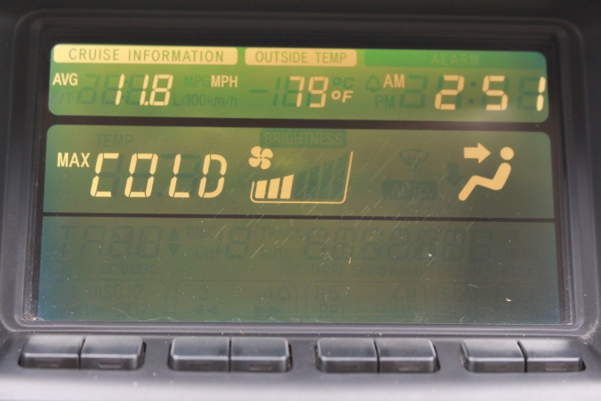 2000 Lexus RX 300 - Photo 27