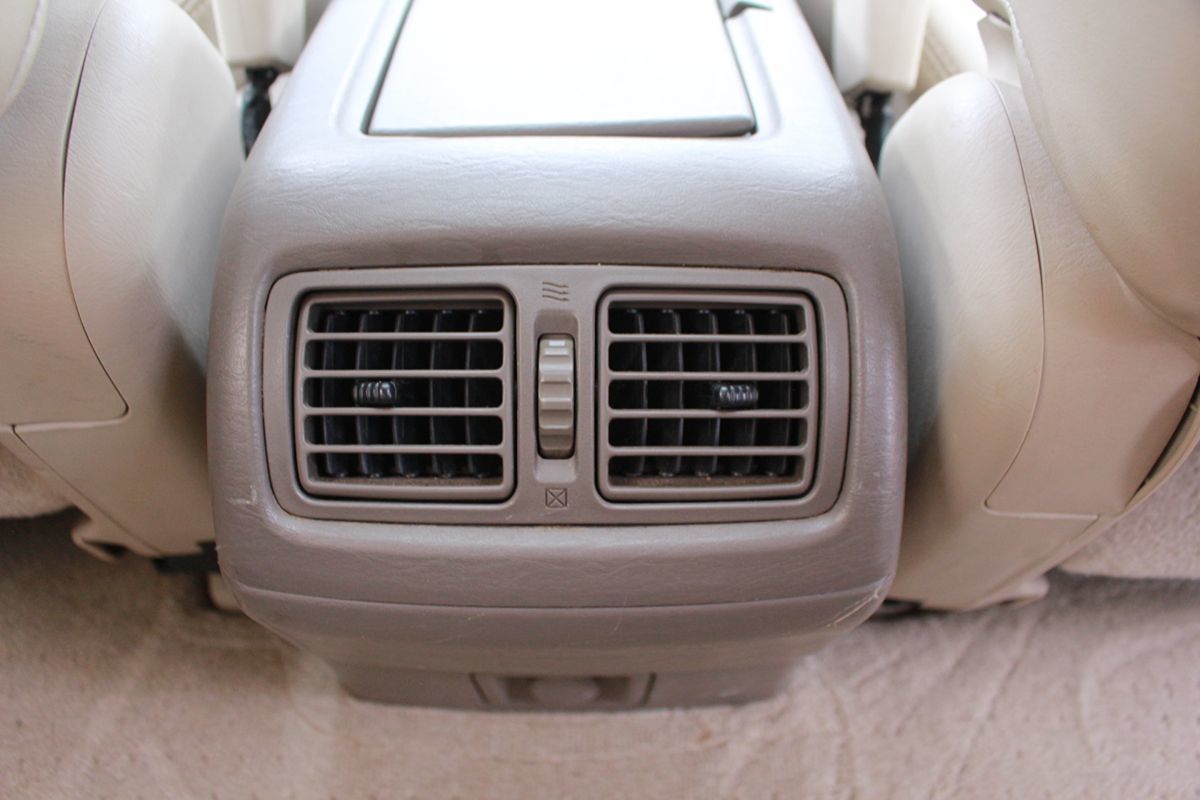 2000 Lexus RX 300 - Photo 43