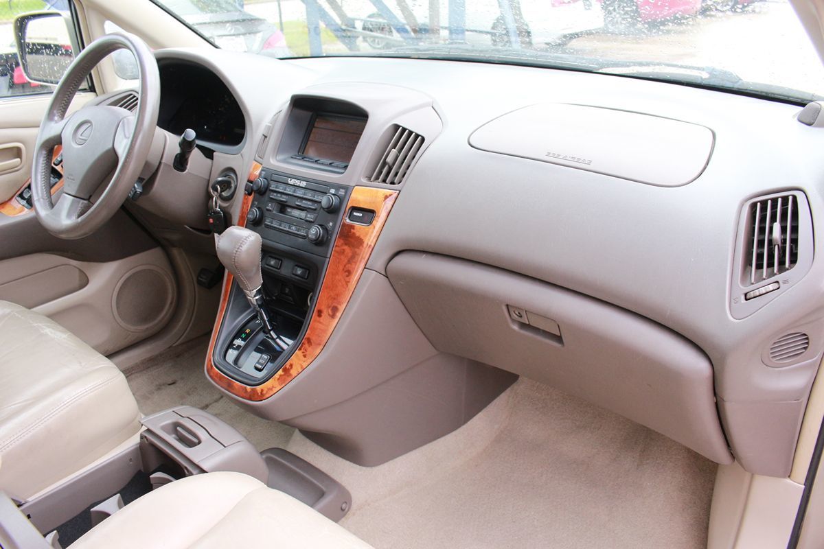 2000 Lexus RX 300 - Photo 48