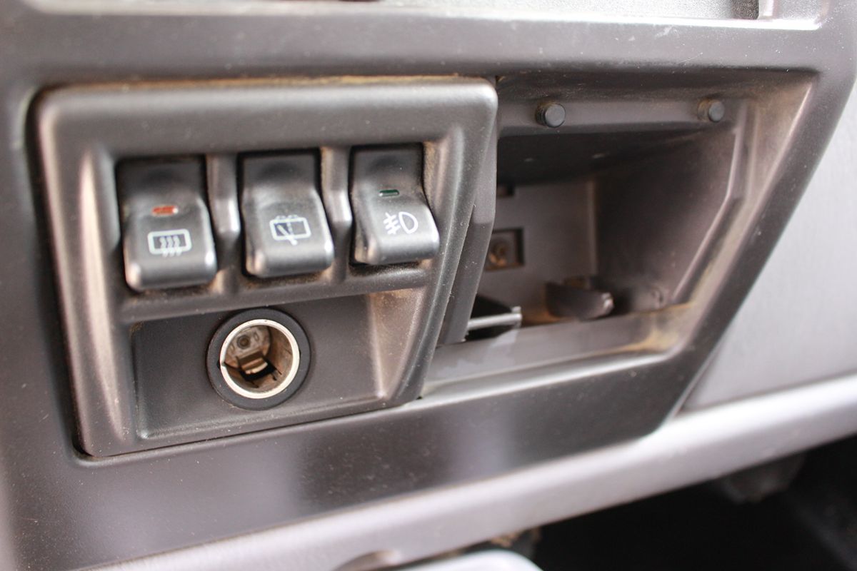 1998 Jeep Wrangler SPORT - Photo 21